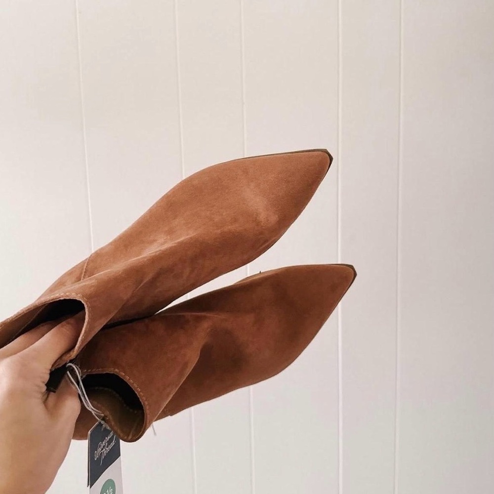 Nwt Universal Thread Ankle Boots - image 4